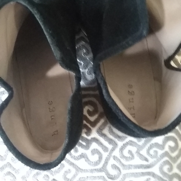 Hinge black suede ankle boot tan wood heel size 9 - Picture 5 of 7